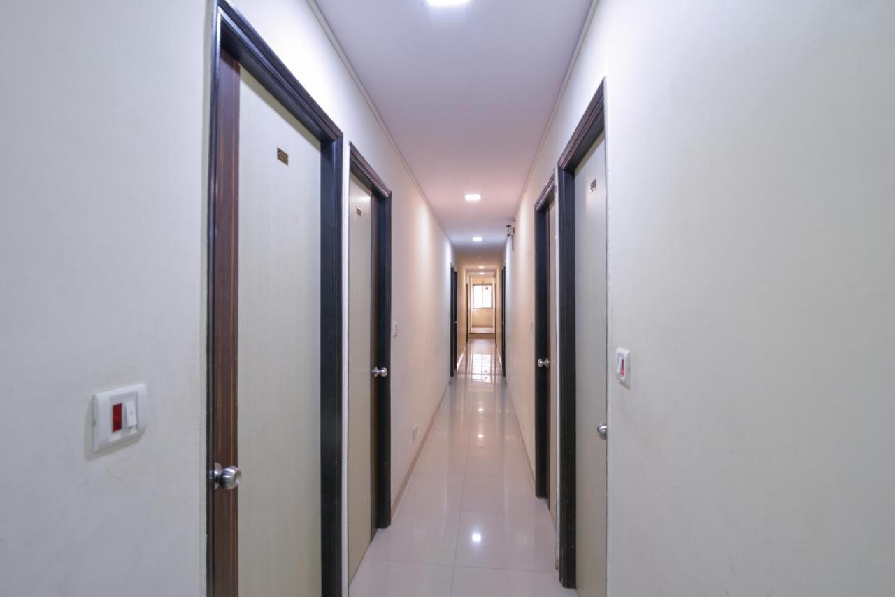 Hotel Minerva Residency - Near Grant Road Railway Station Bombaj Zewnętrze zdjęcie
