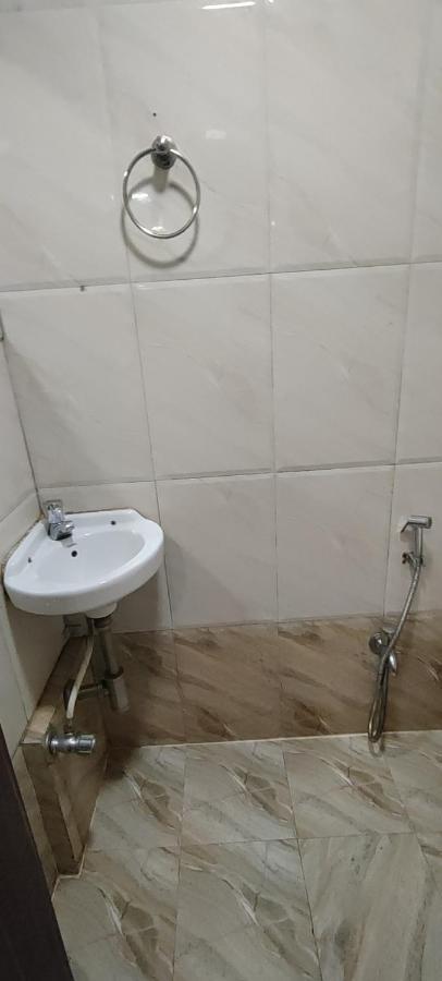 Hotel Minerva Residency - Near Grant Road Railway Station Bombaj Zewnętrze zdjęcie