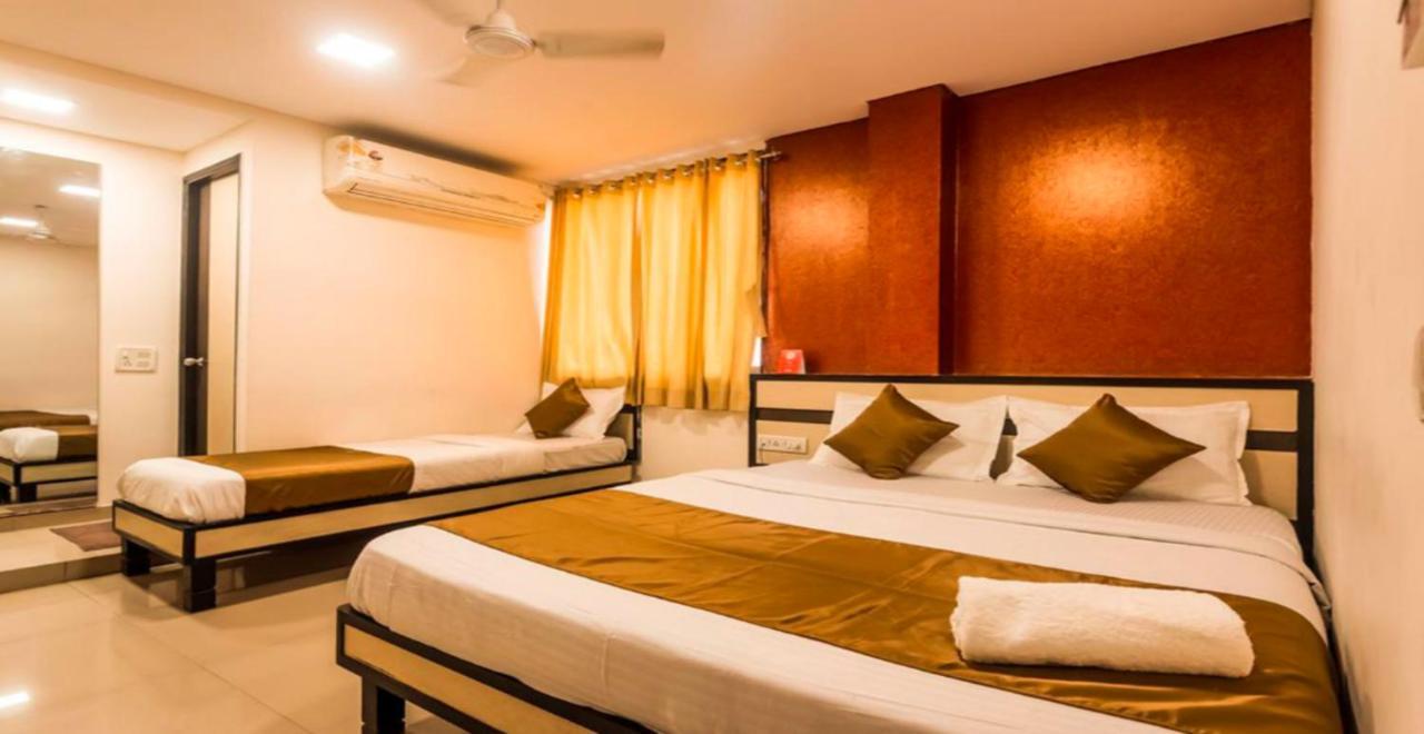 Hotel Minerva Residency - Near Grant Road Railway Station Bombaj Zewnętrze zdjęcie